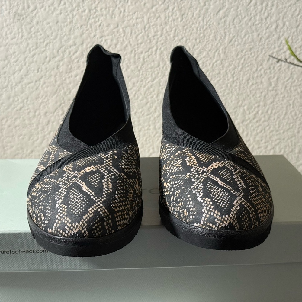 Nurture by Lamaze Kizzie Animal Print Comfort Shoes